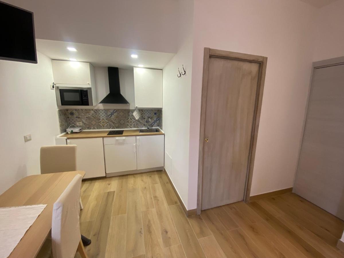 B&B Casa Al Vicolo 2 타오르미나 외부 사진